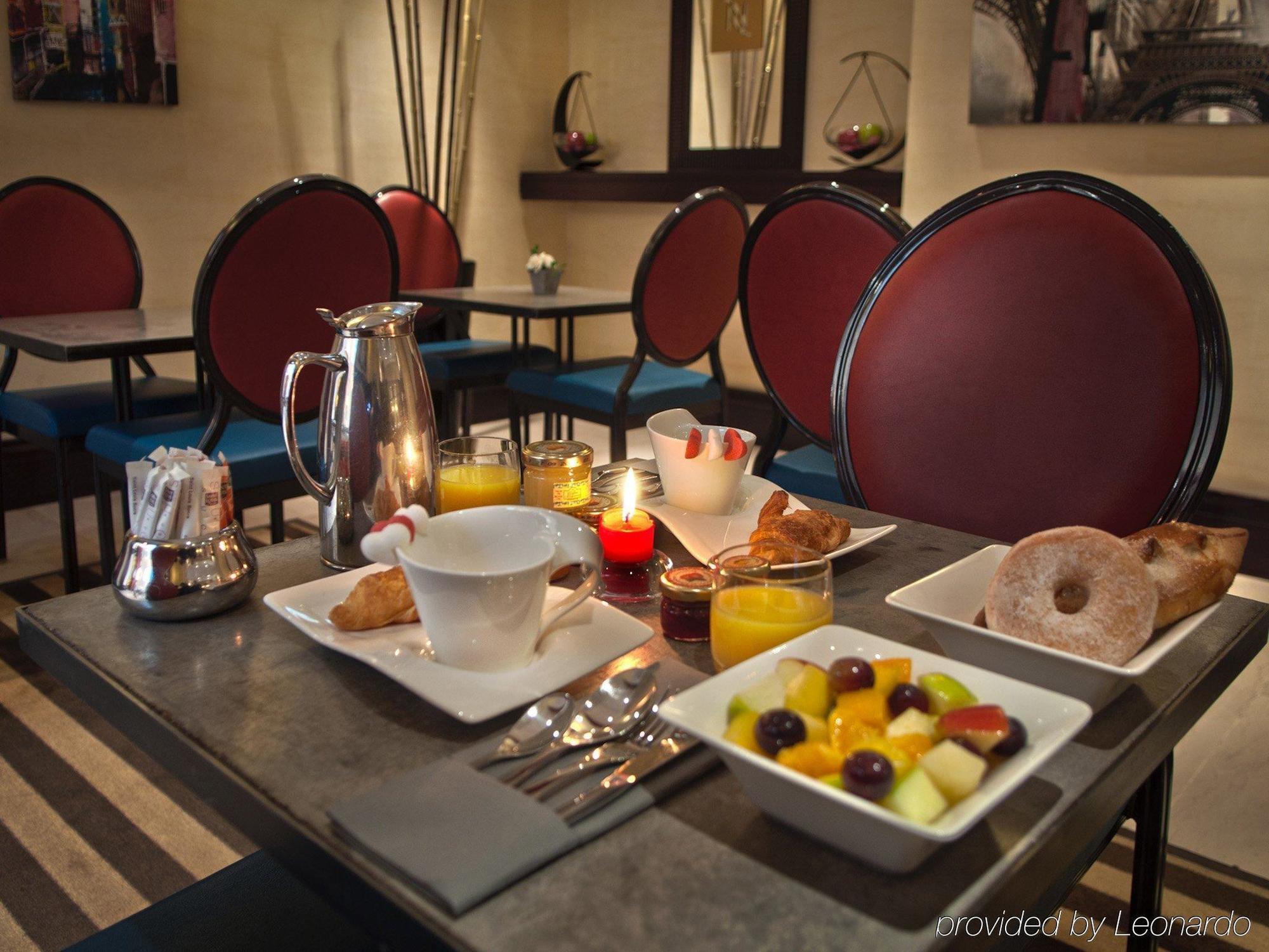 Hotel Waldorf Trocadero Tour Eiffel Paris Exterior photo
